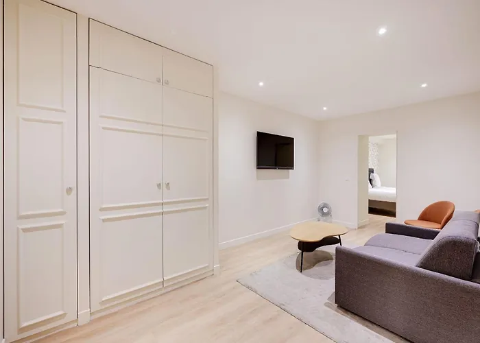 Appartement Beautiful 6p L004 *